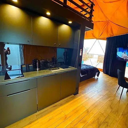 Glamping La Bella Suntago Luxe tent